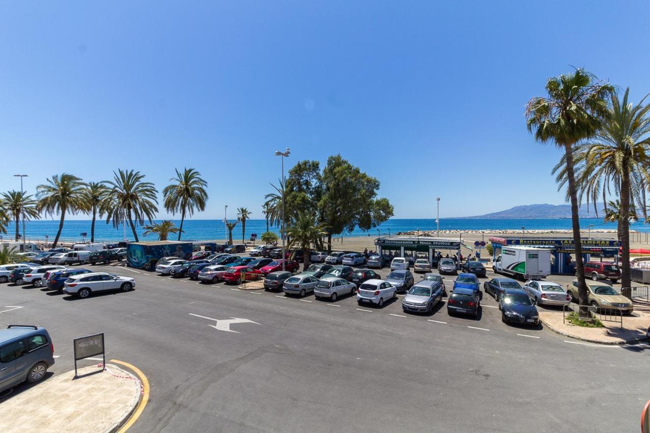 Soek Pedregalejo Seafront Holidays Homes Malaga Zewnętrze zdjęcie